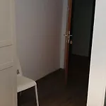 Berkut Hostel *