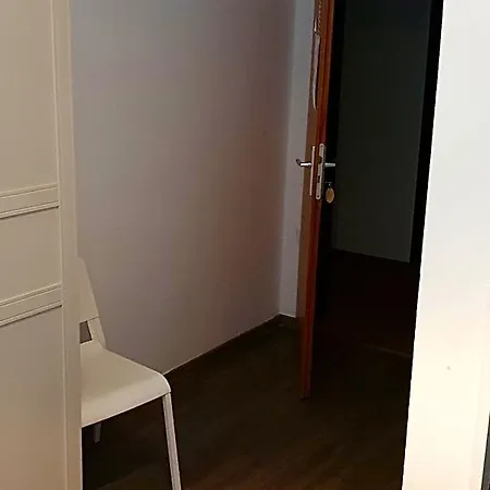 Hostel Berkut *